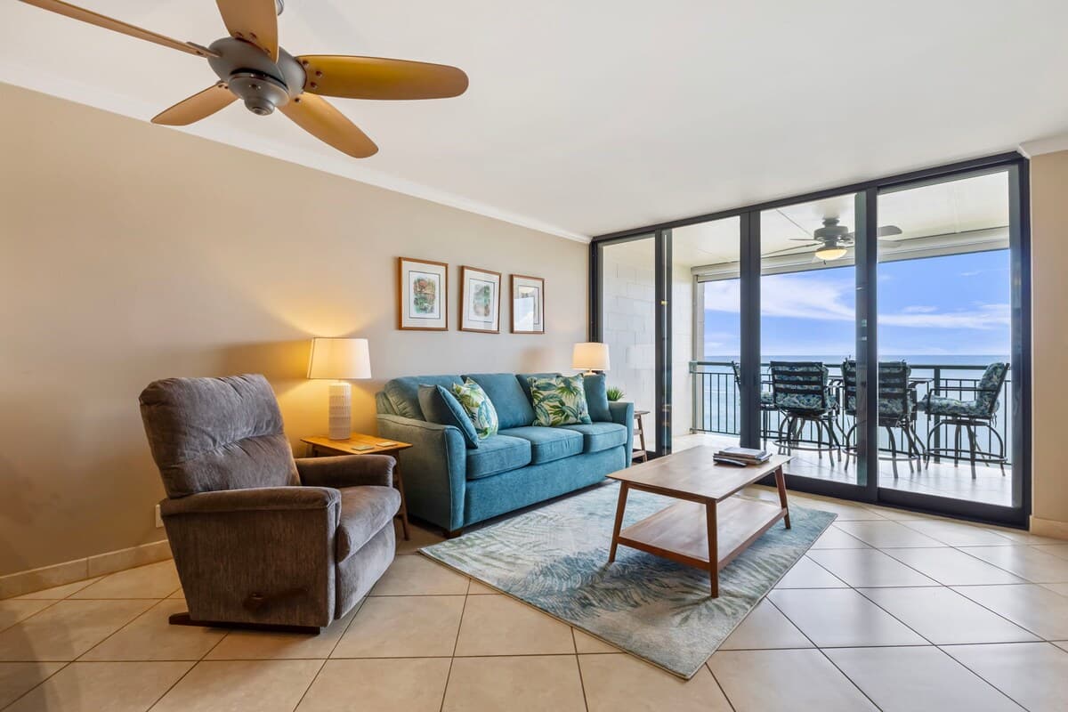 Condo in Lahaina · ★4.8 · 1 bedroom · 1 bed · 1 bath - Photo 4