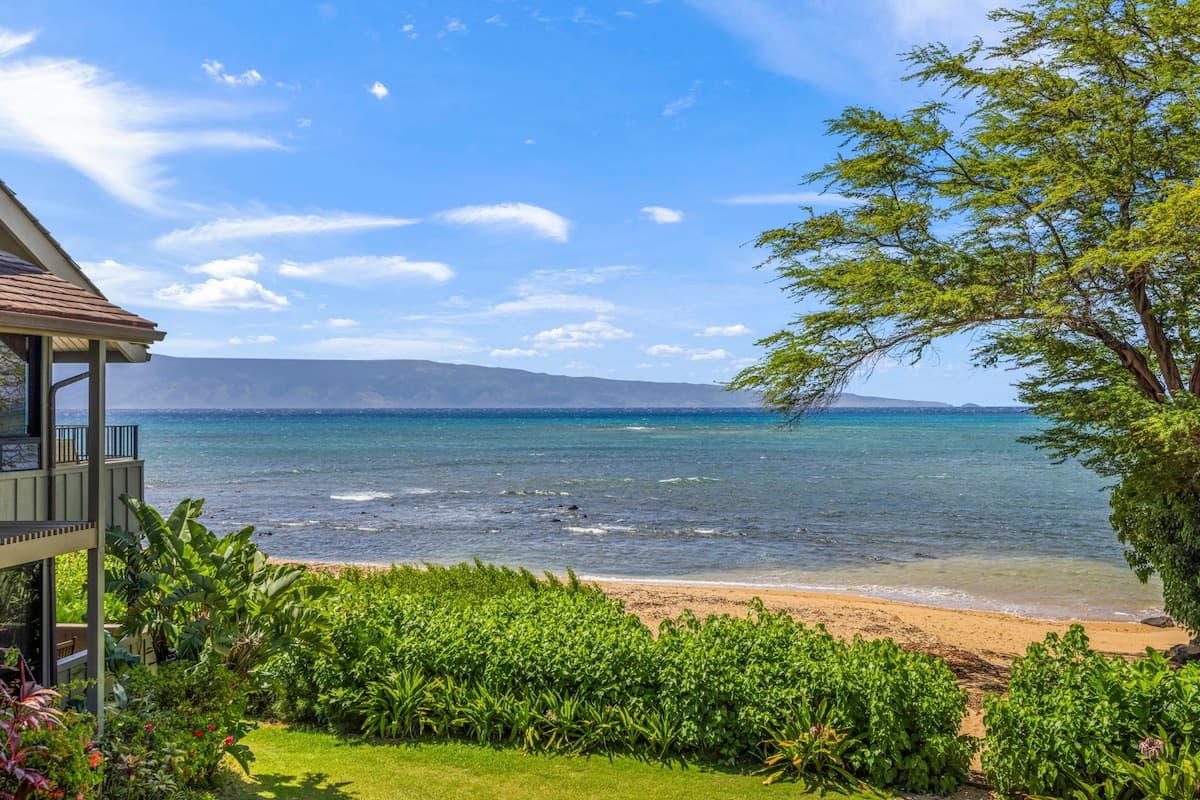 Spacious 2B Oceanfront w/ Loft - Kahana Village 39 - Photo 2