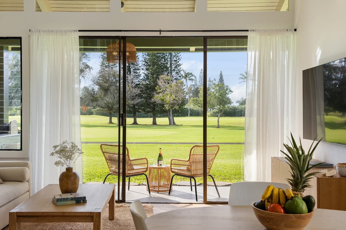 Home in Kahuku · ★5.0 · 2 bedrooms · 3 beds · 2 private baths - Photo 2