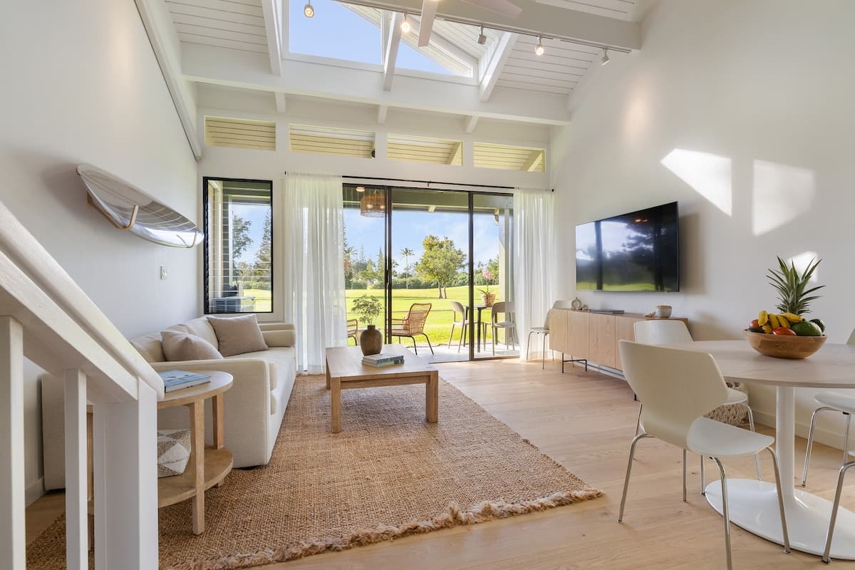 Home in Kahuku · ★5.0 · 2 bedrooms · 3 beds · 2 private baths - Photo 3
