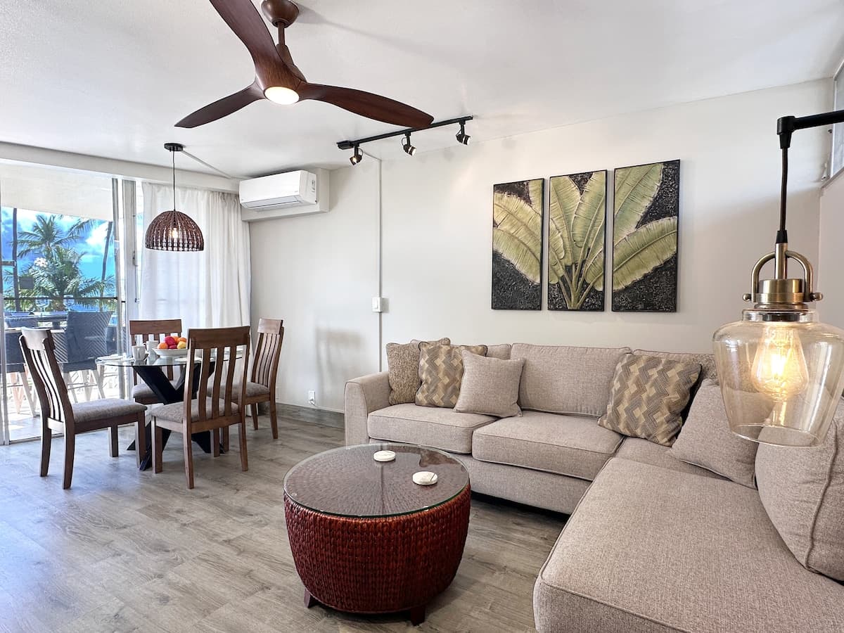 Condo in Kihei · ★4.78 · 2 bedrooms · 3 beds · 2 baths - Photo 2