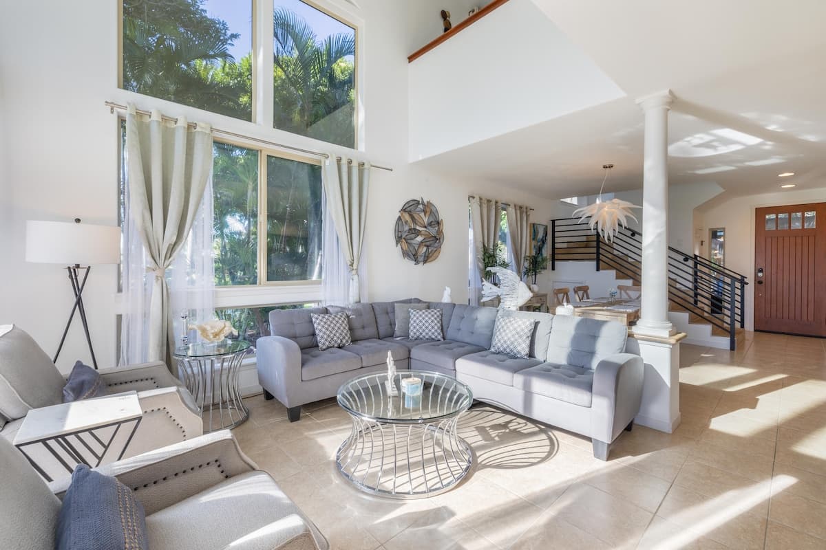 Condo in Waimea · ★5.0 · 3 bedrooms · 4 beds · 3 private baths - Photo 1