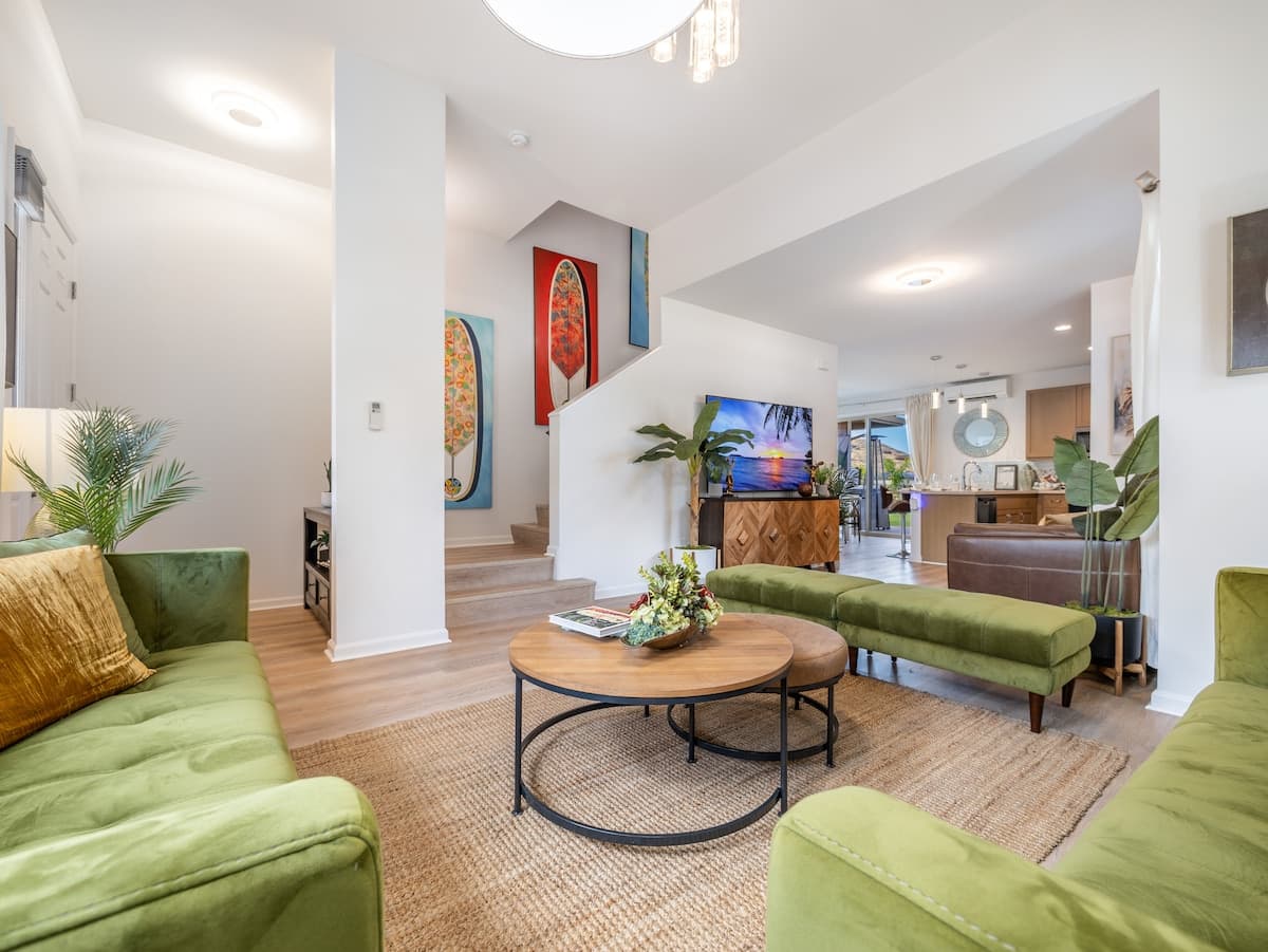Home in Waianae · ★5.0 · 7 bedrooms · 9 beds · 6 private baths - Photo 3