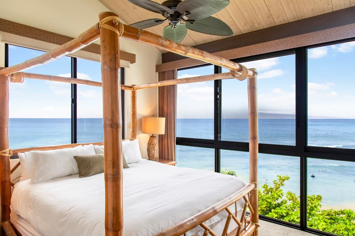 Condo in Lahaina · ★4.81 · 3 bedrooms · 4 beds · 2 private baths - Photo 2