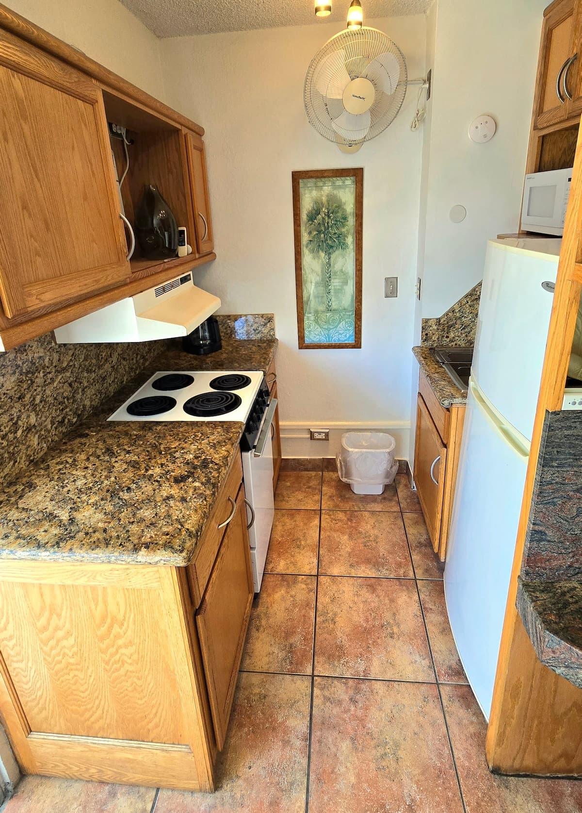 Condo By The Beach - Great Location! - Photo 3