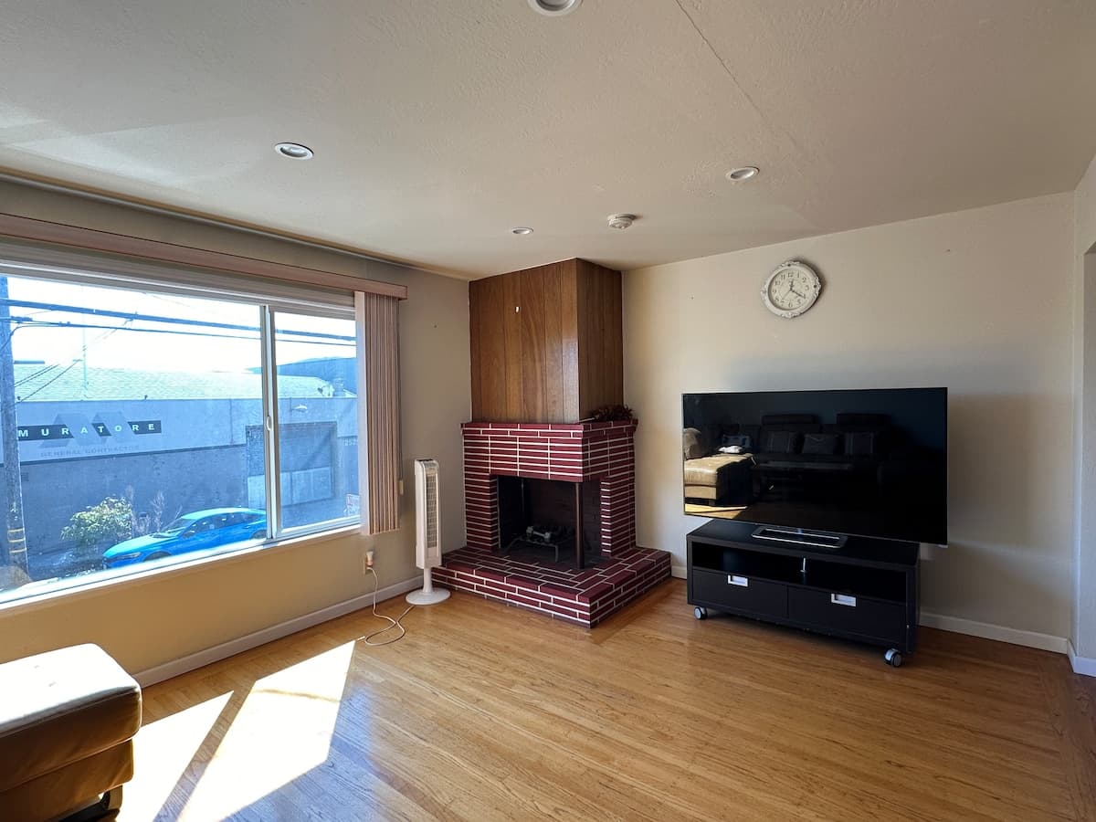 Classic Victorian Main Level with Private Yard - Photo 1