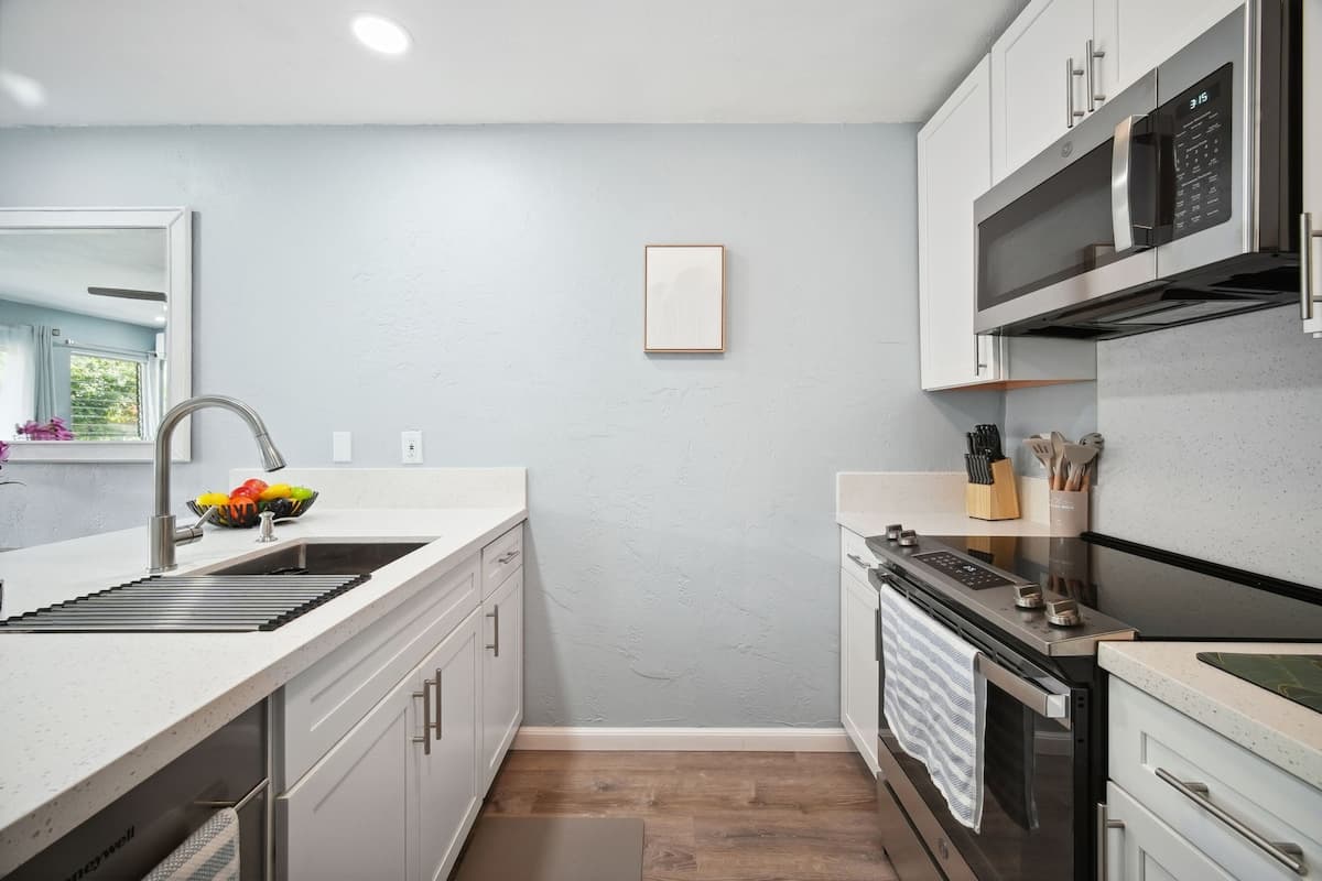 Fully remodeled condo in Kapa'a! - Photo 5