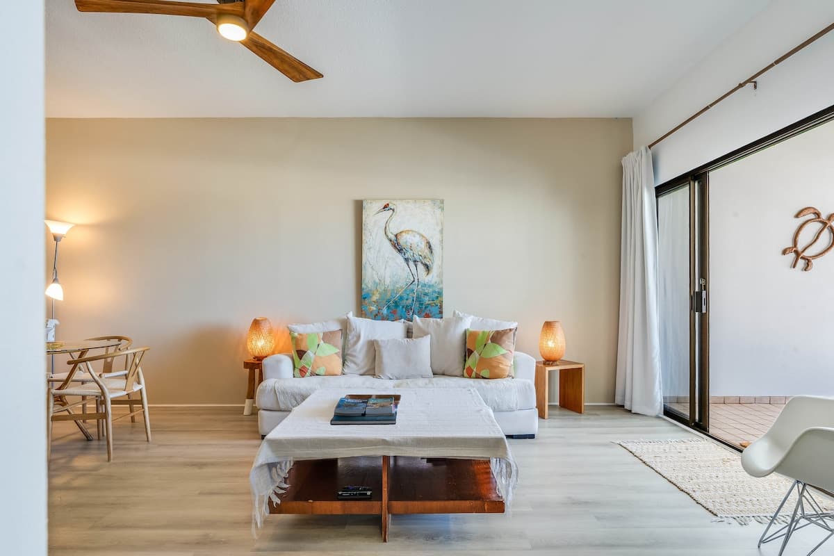 Condo in Kailua-Kona · ★4.79 · 2 bedrooms · 2 beds · 2 baths - Photo 3