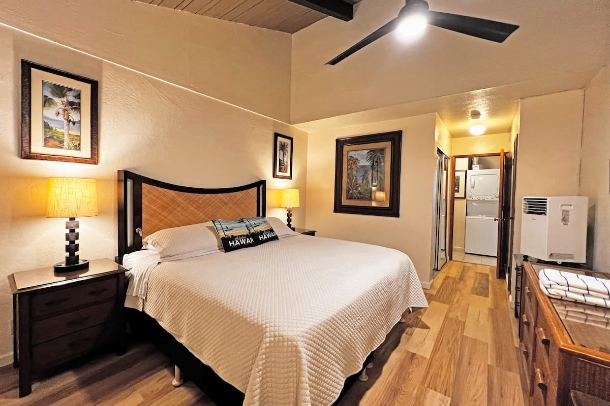 Condo in Kihei · ★4.86 · 1 bedroom · 2 beds · 1 private bath - Photo 1