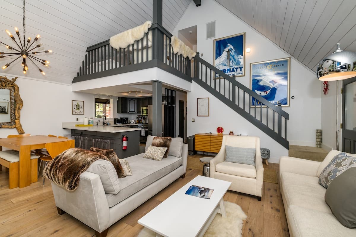 Northstar Cabin Forest Views, Shuttle, Hot Tub - Photo 3
