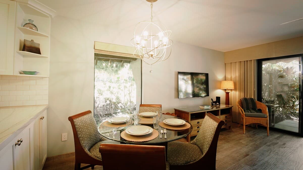 Condo in Kihei · ★4.93 · 1 bedroom · 1 bed · 2 baths - Photo 3