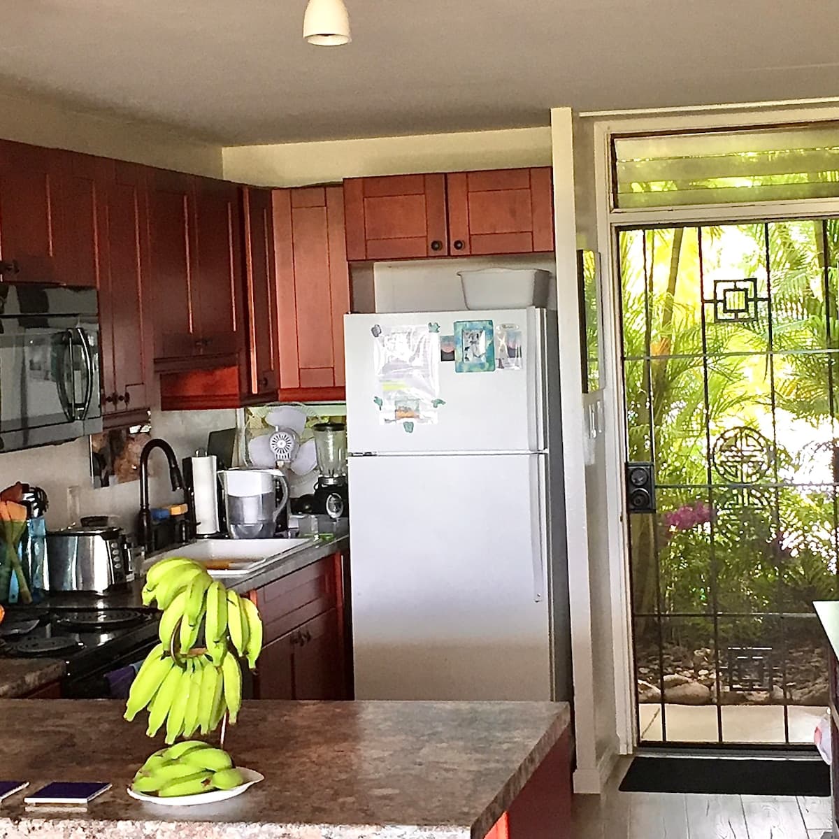 Condo in Kihei · ★4.69 · 1 bedroom · 1 bed · 1 shared bath - Photo 5