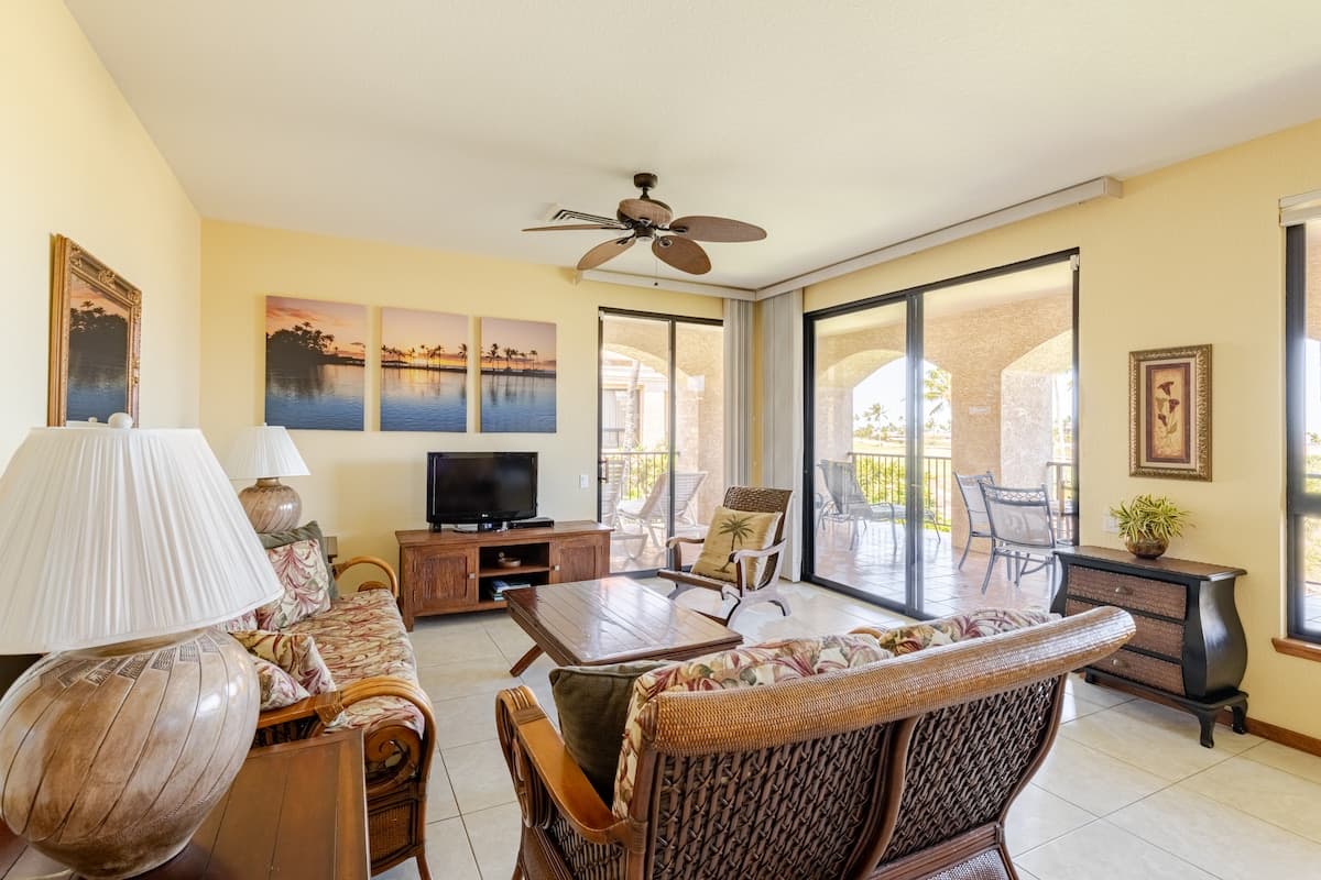 Condo in Waikoloa Village · ★4.92 · 2 bedrooms · 3 beds · 2 baths - Photo 3