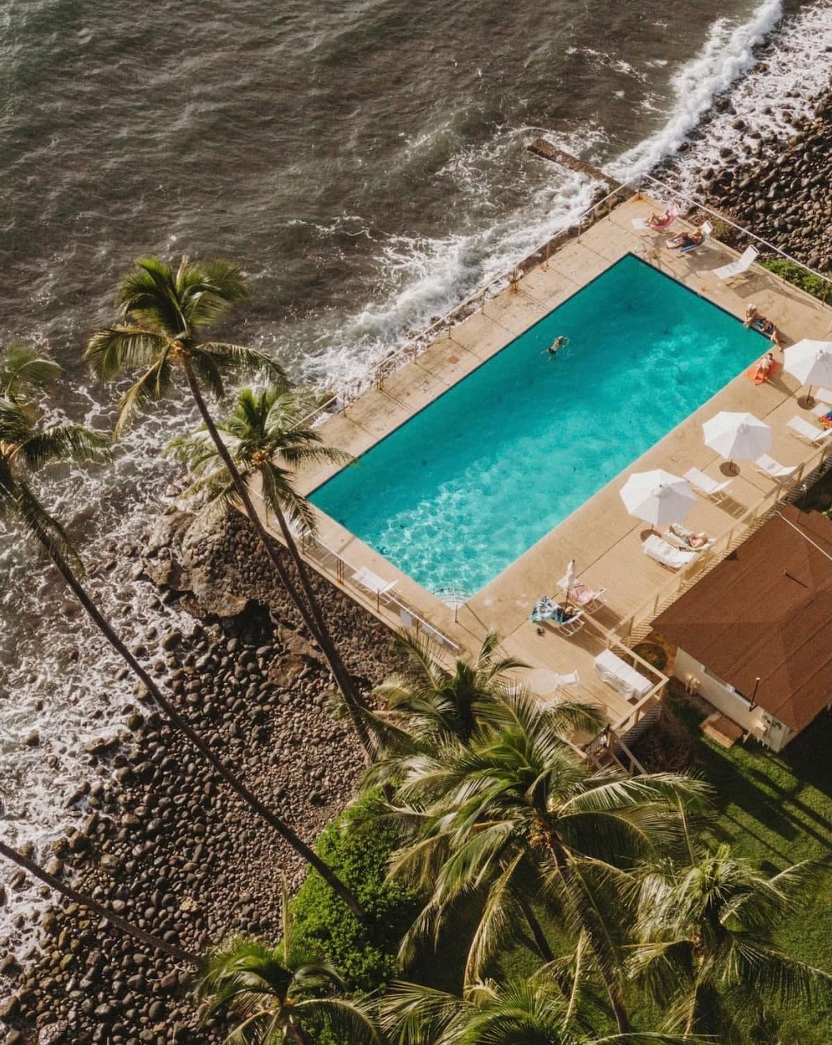 Home in Lahaina · ★4.96 · 3 bedrooms · 4 beds · 2.5 baths - Photo 2