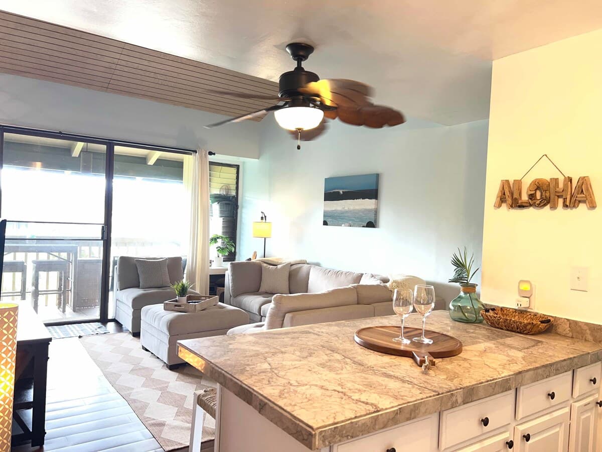 Comfy Get Away at Turtle Bay - Photo 3