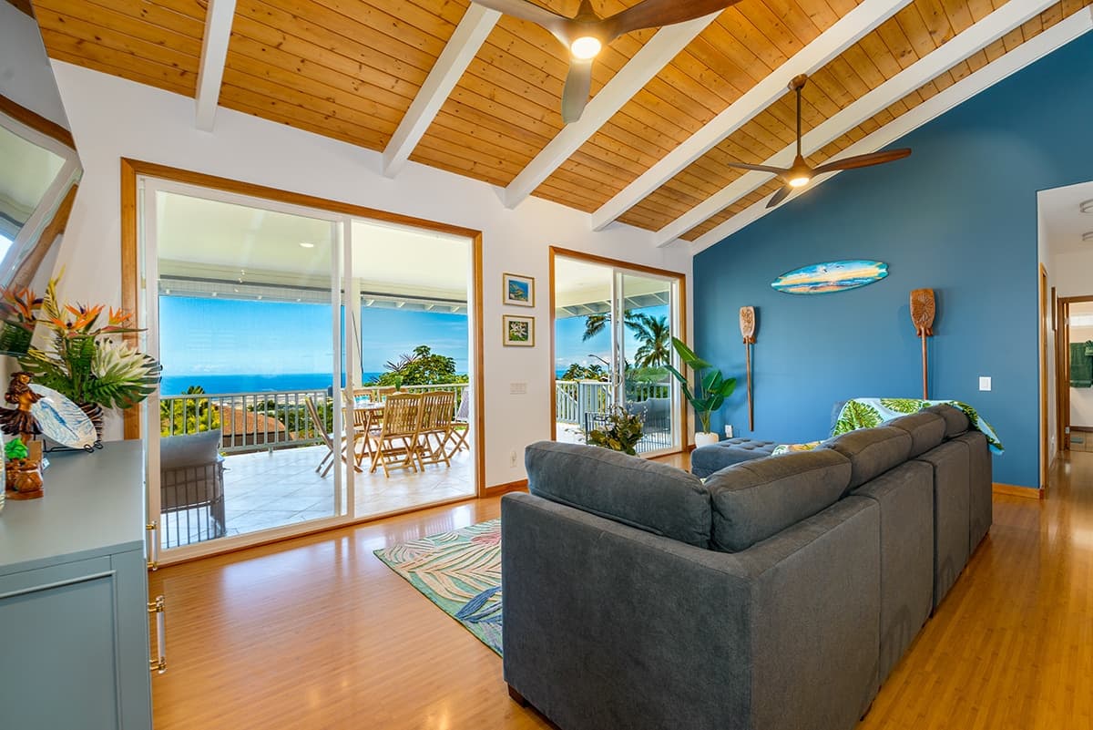 Home in Kailua-Kona · ★4.99 · 4 bedrooms · 8 beds · 3 private baths - Photo 3
