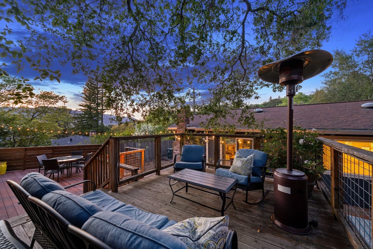 Hilltop Wine Country Retreat with Mountain Views - Photo 1