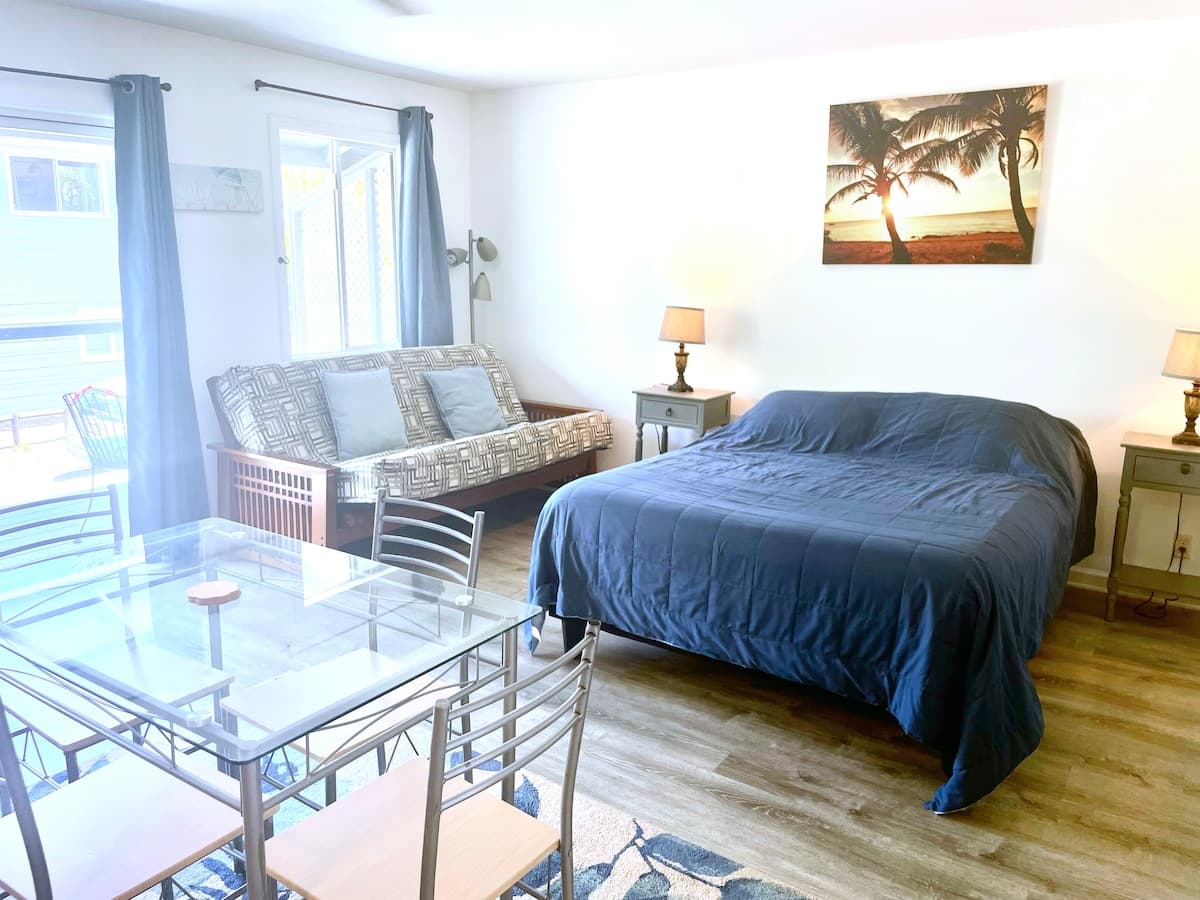 Breezy Studio w/ Balcony + BBQ | Near Ho'okipa - Photo 2