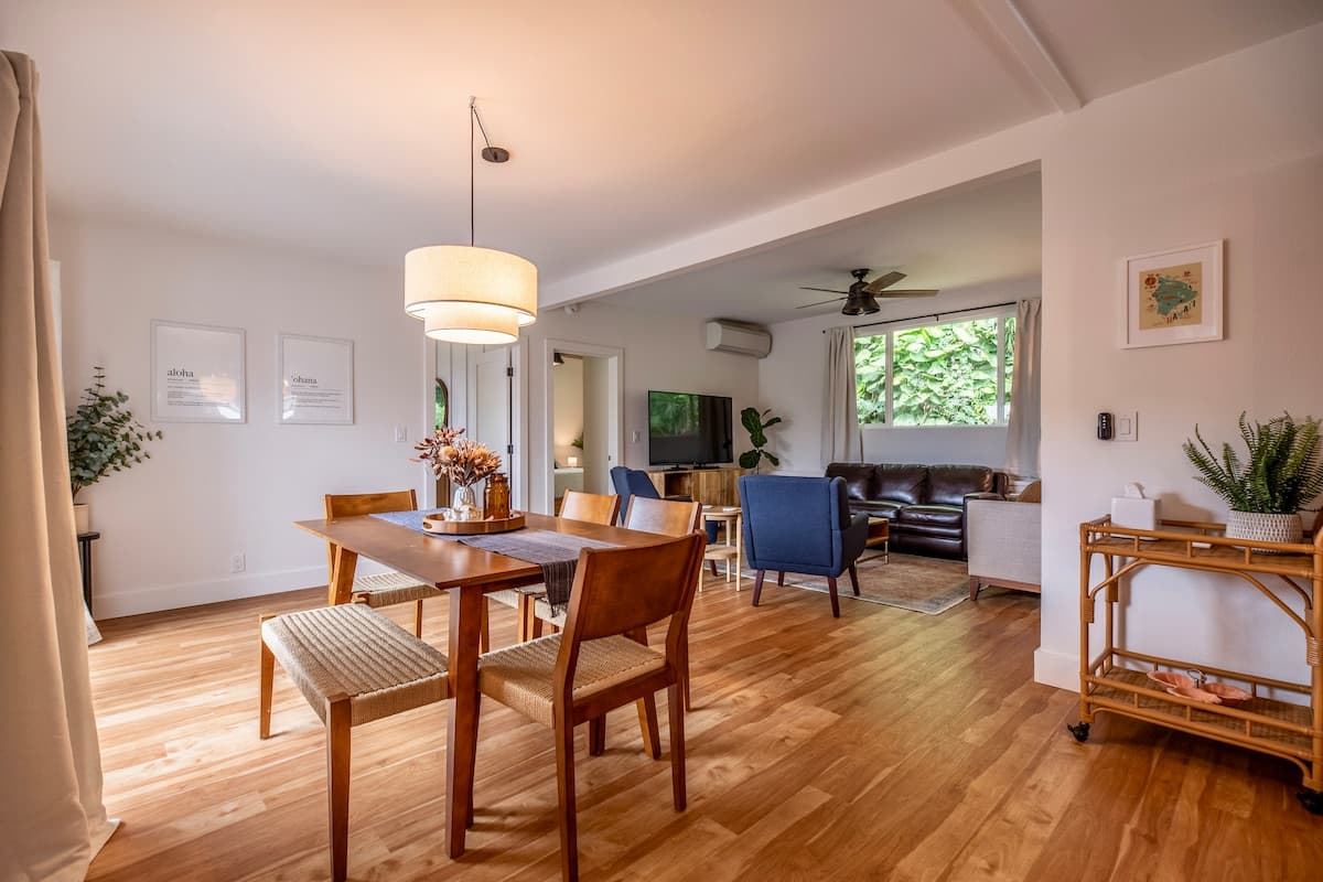 Home in Kailua-Kona · ★4.98 · 3 bedrooms · 3 beds · 2 private baths - Photo 3