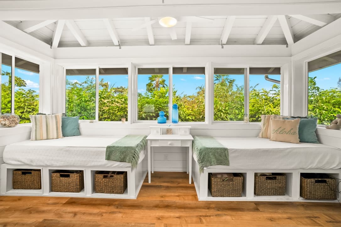 Home in Princeville · ★4.73 · 3 bedrooms · 5 beds · 2 private baths - Photo 5