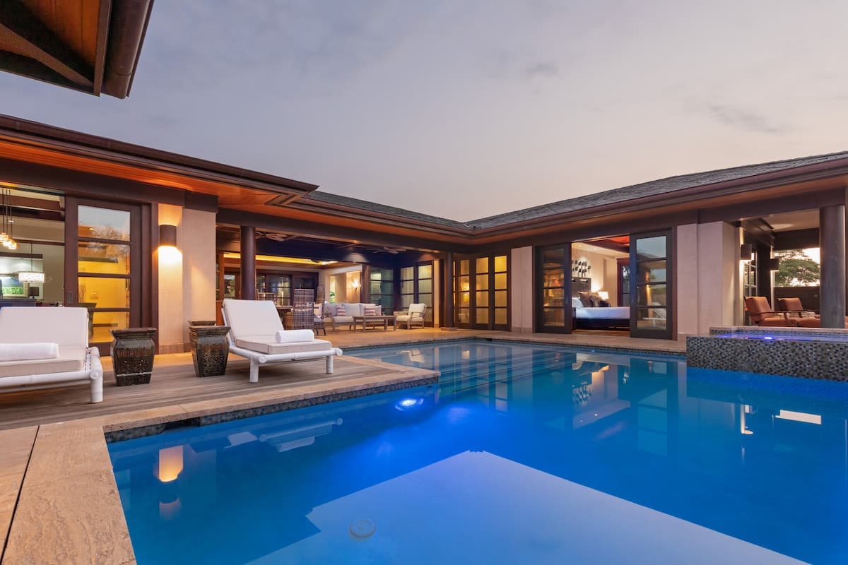 Home in Waimea · ★5.0 · 4 bedrooms · 8 beds · 3.5 baths - Photo 3