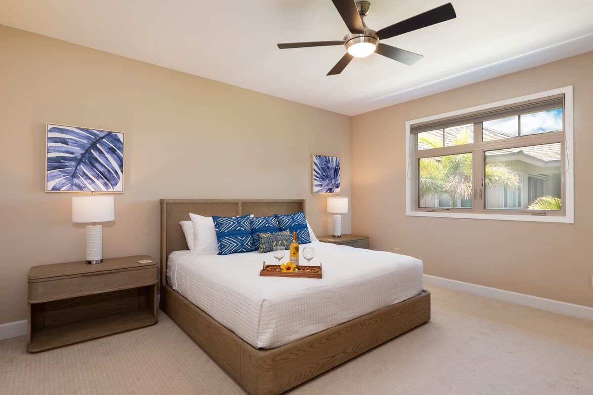 Home in Waimea · ★4.93 · 4 bedrooms · 7 beds · 3.5 private baths - Photo 2