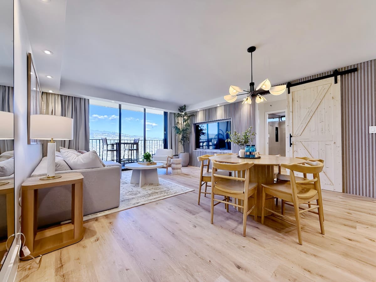 34FL-Upscale Mountain View 1BR-Waikiki w/Parking - Photo 5
