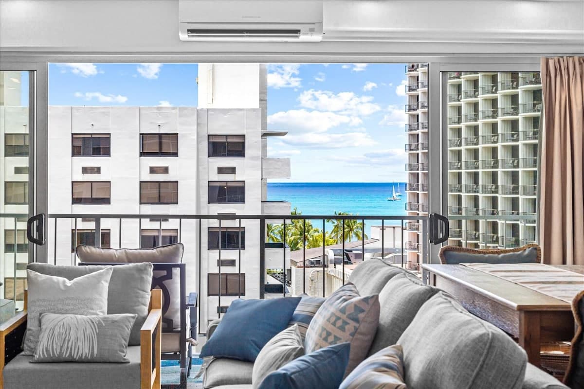 NEW Upgraded Condo, A/C, Oceanview + Parking - Photo 4
