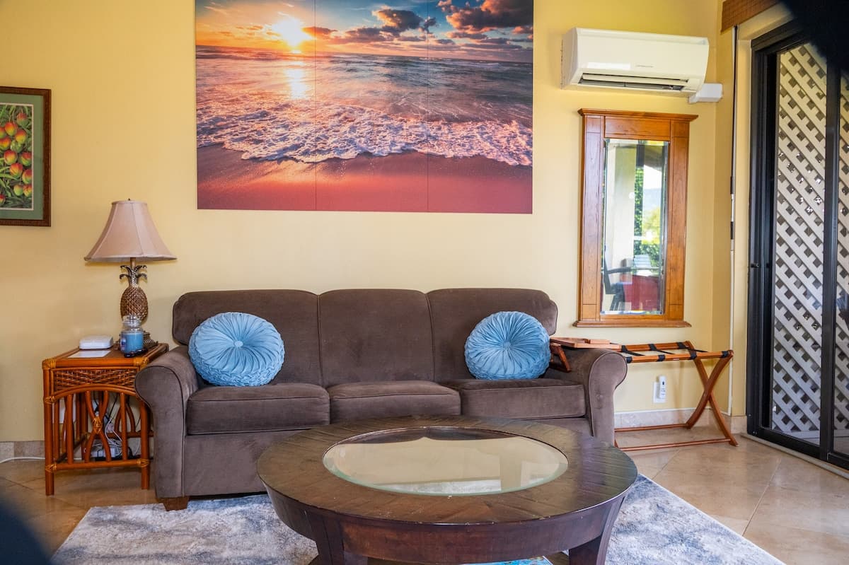 Condo in Princeville · ★4.96 · 1 bedroom · 2 beds · 1 private bath - Photo 1