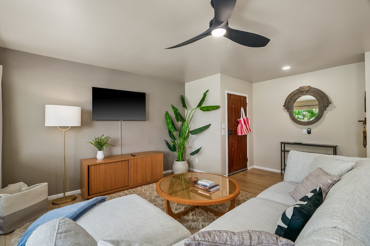 Luxe Kauai Retreat | Lanai, AC, Pool, King Bed - Photo 5
