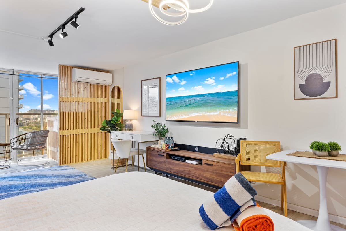 15FL-Spacious Family/Group Studio-Central Waikiki! - Photo 5
