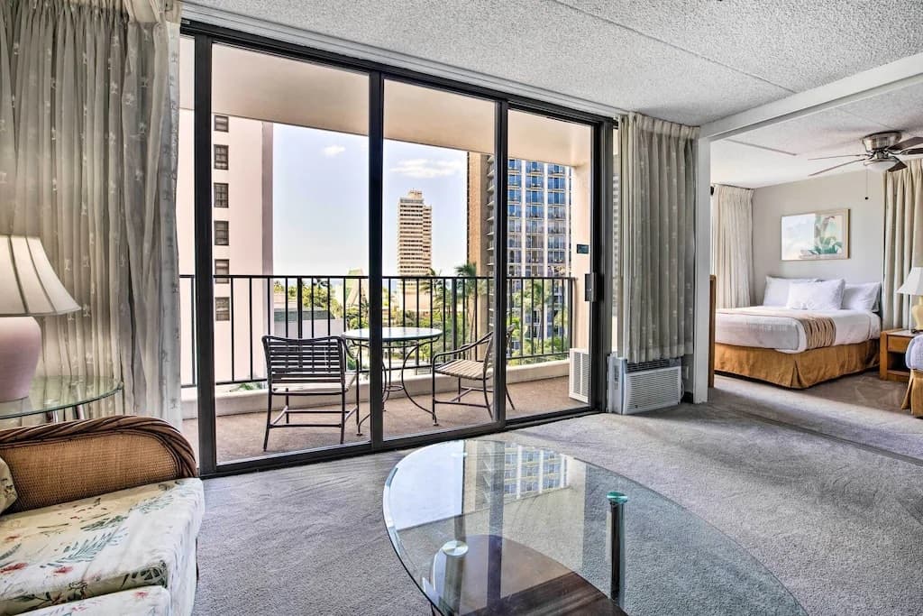 Hotel in Honolulu · ★4.67 · 1 bedroom · 3 beds · 1 private bath - Photo 3
