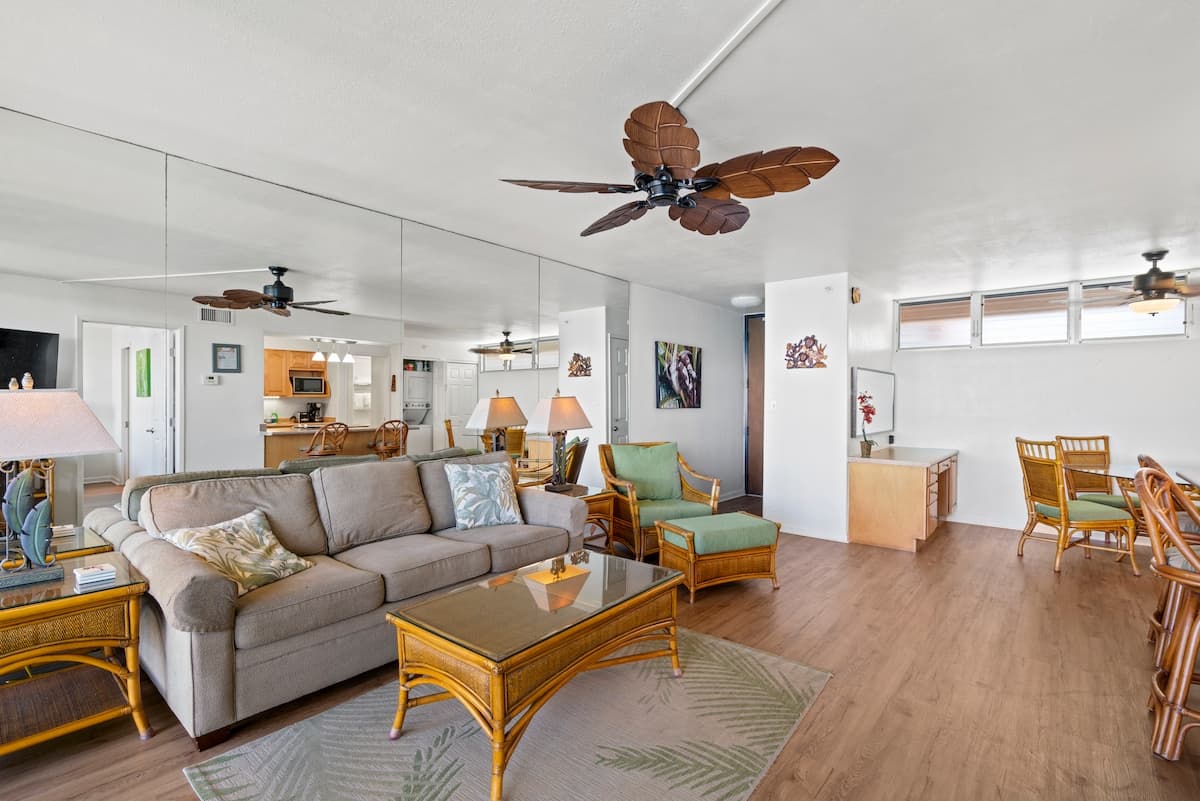 Ocean/Beach Front & Central Air - Photo 5