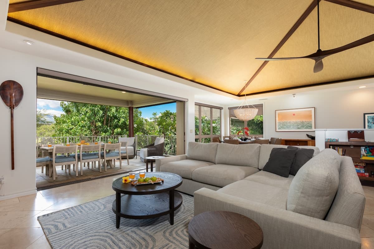 Home in Waimea · ★5.0 · 4 bedrooms · 7 beds · 3.5 baths - Photo 1
