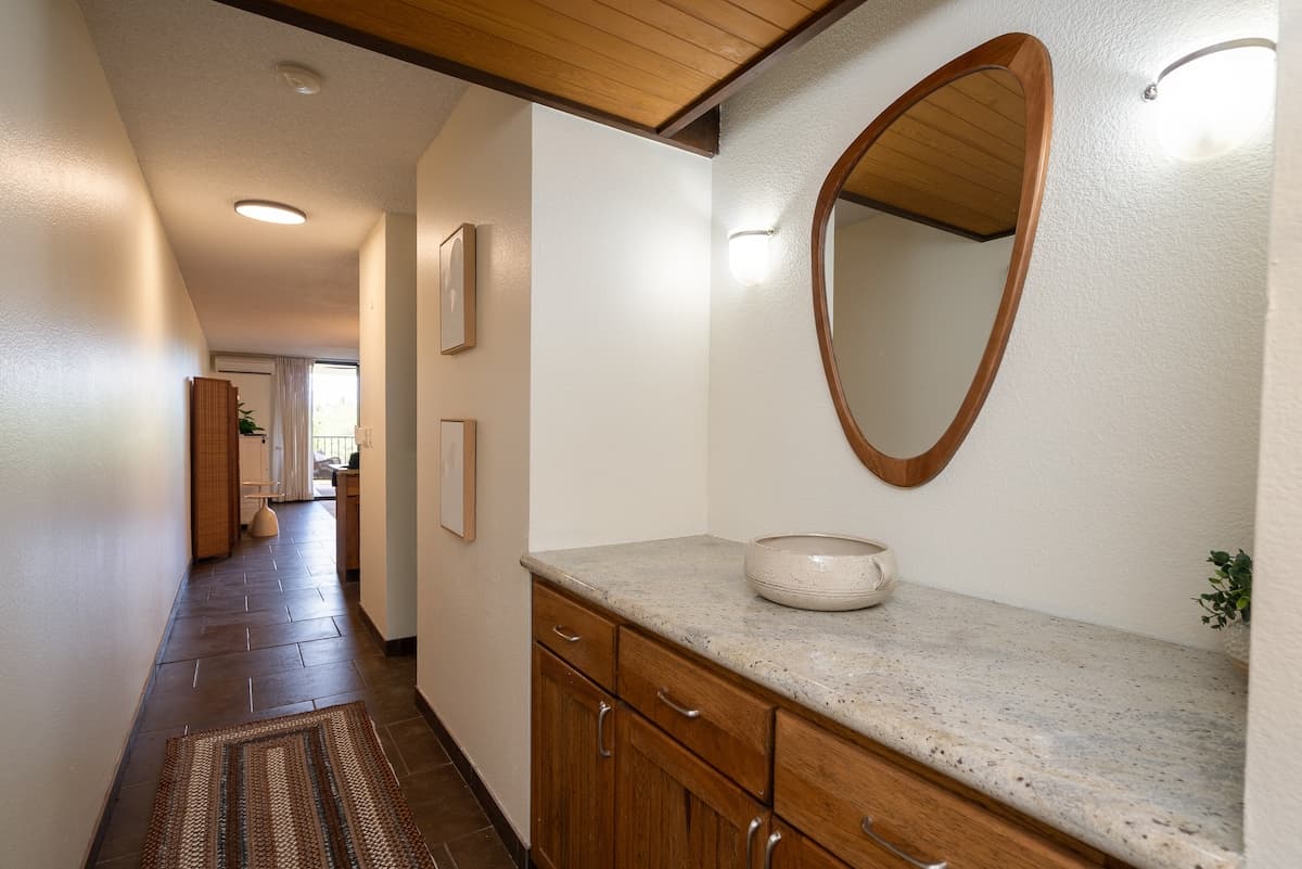 Condo in Kihei · ★5.0 · 1 bedroom · 2 beds · 2 private baths - Photo 4