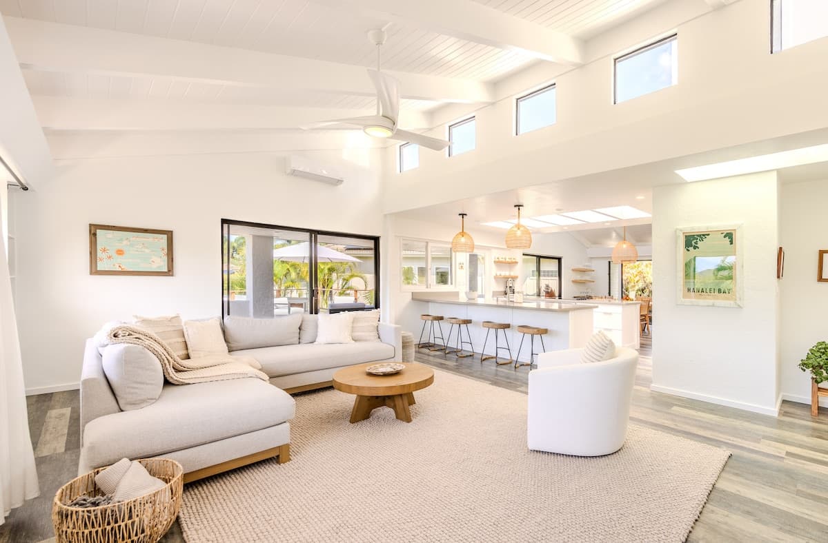 Home in Princeville · ★5.0 · 4 bedrooms · 5 beds · 3 baths - Photo 1