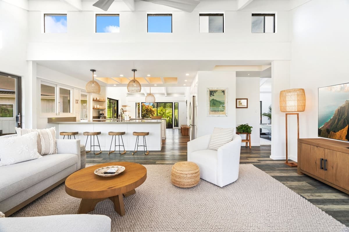 Home in Princeville · ★5.0 · 4 bedrooms · 5 beds · 3 baths - Photo 4