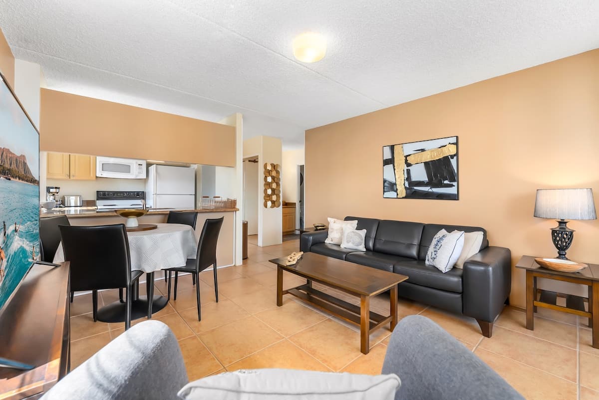 Ao + Parking + Views + Pool + Spacious + Balcony - Photo 4