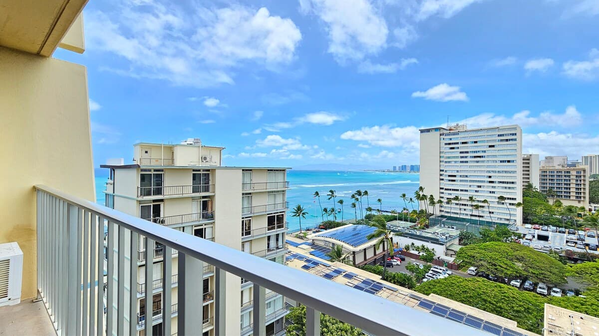 DHBH PH02 -King Bed, Gold Coast Penthouse Paradise - Photo 5