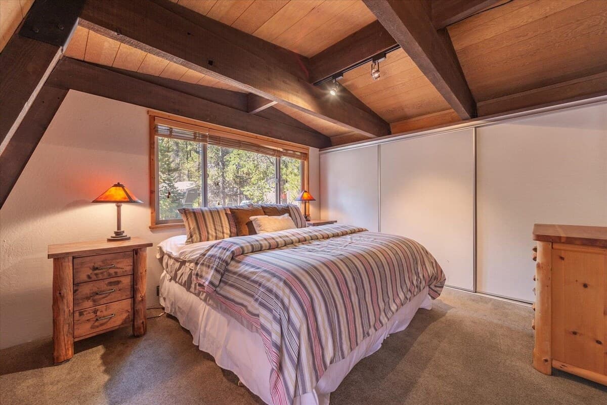 Golf Course Cabin with Pool & Beach Access - Photo 3