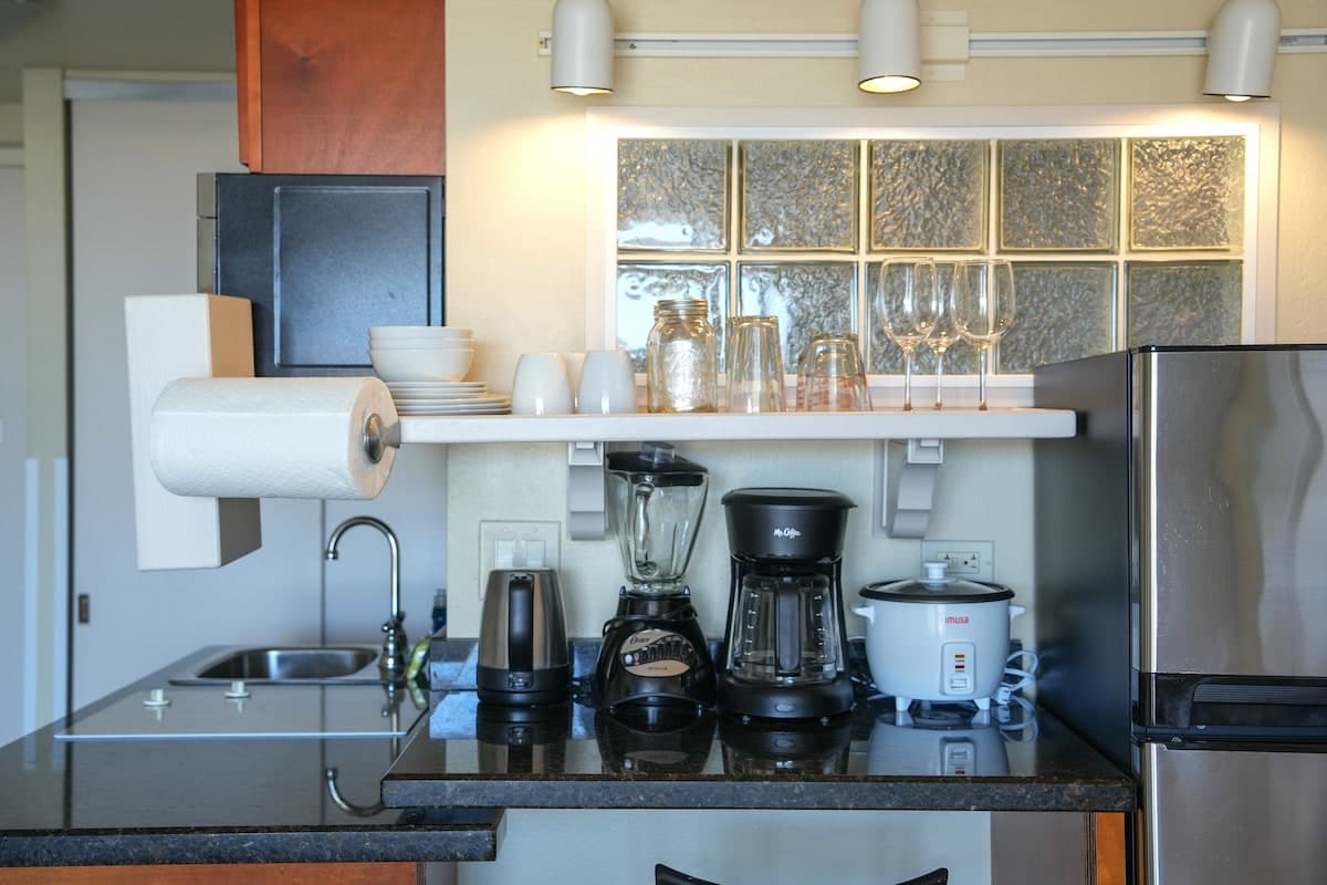 Condo in Honolulu · ★5.0 · Studio · 1 bed · 1 private bath - Photo 1