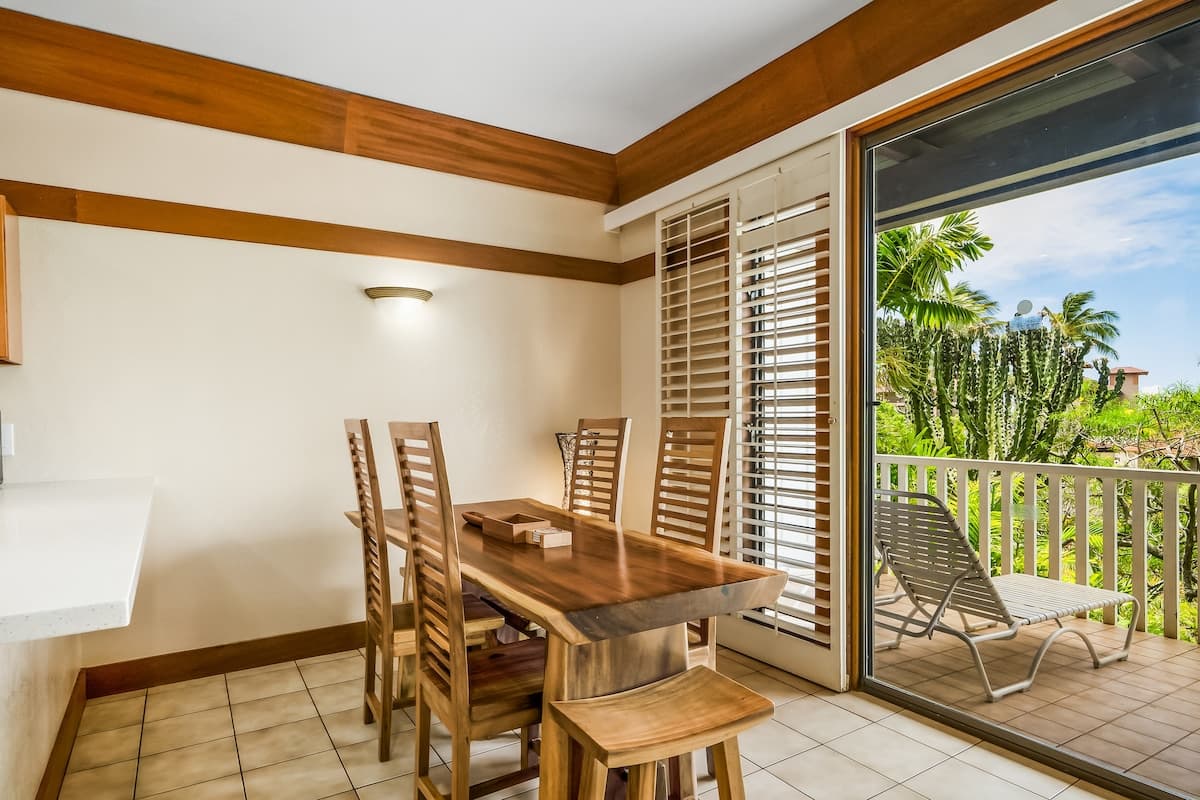 Ground Floor•AC•Beach•Pool #304 - Photo 4
