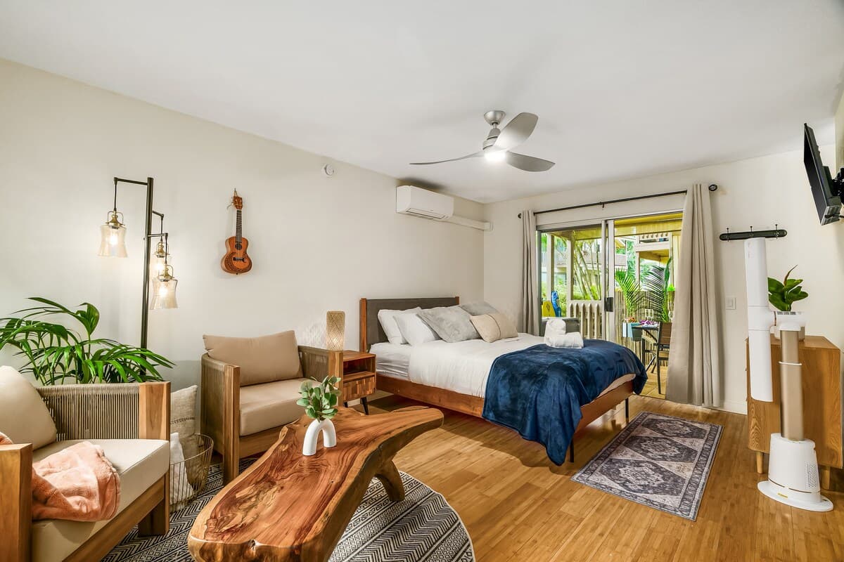 Home in Princeville · ★4.92 · 1 bedroom · 1 bed · 1 bath - Photo 2