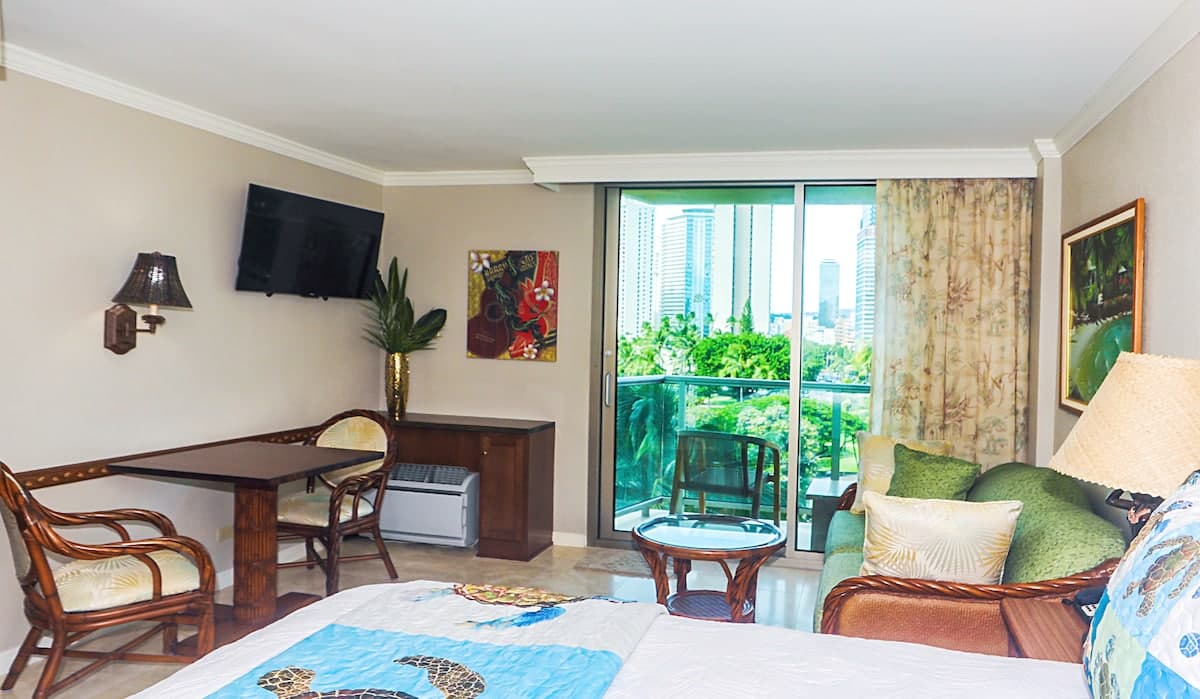 Waikiki Unique Boutique Hotel - Photo 3