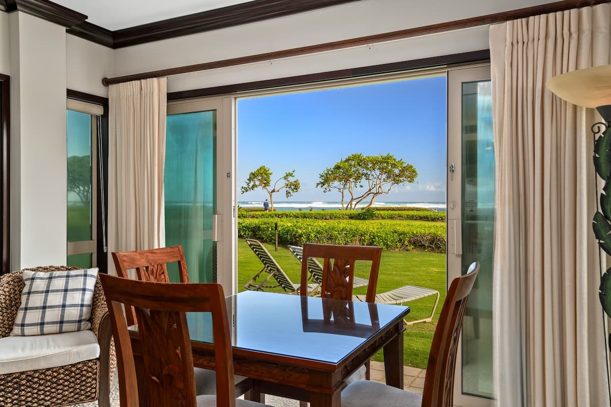 Condo in Kapaa · ★4.98 · 2 bedrooms · 4 beds · 3 private baths - Photo 3