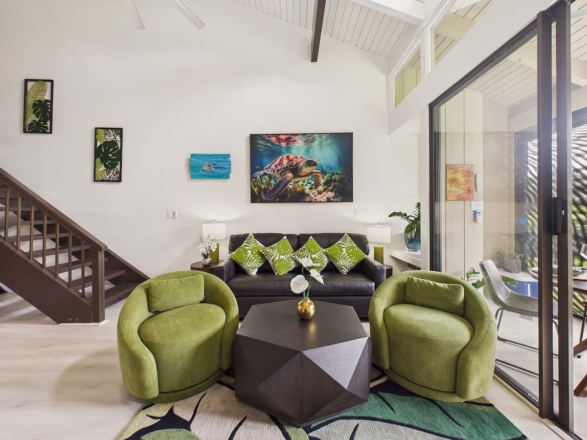 Condo in Kahuku · ★5.0 · 3 bedrooms · 4 beds · 2 private baths - Photo 2