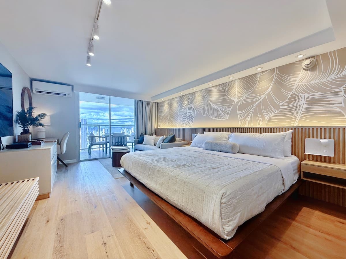 36F-Island Colony Studio-City/Partial Ocean Views - Photo 1