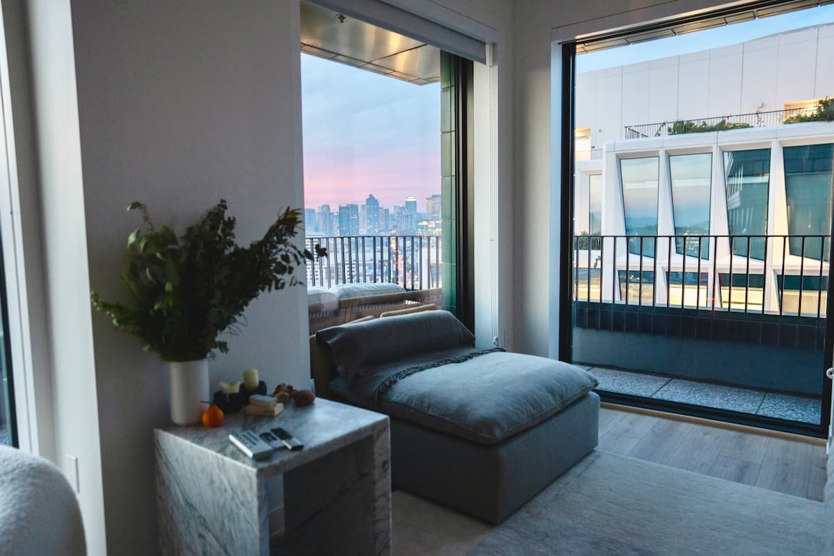 San Francisco's Luxury Penthouse - Photo 3