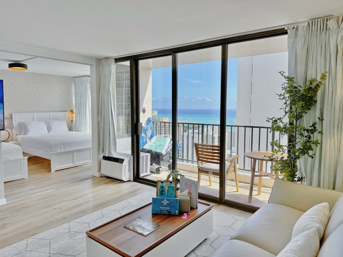 30FL-Upscale Chic Ocean View 1BR w/Free Parking! - Photo 4