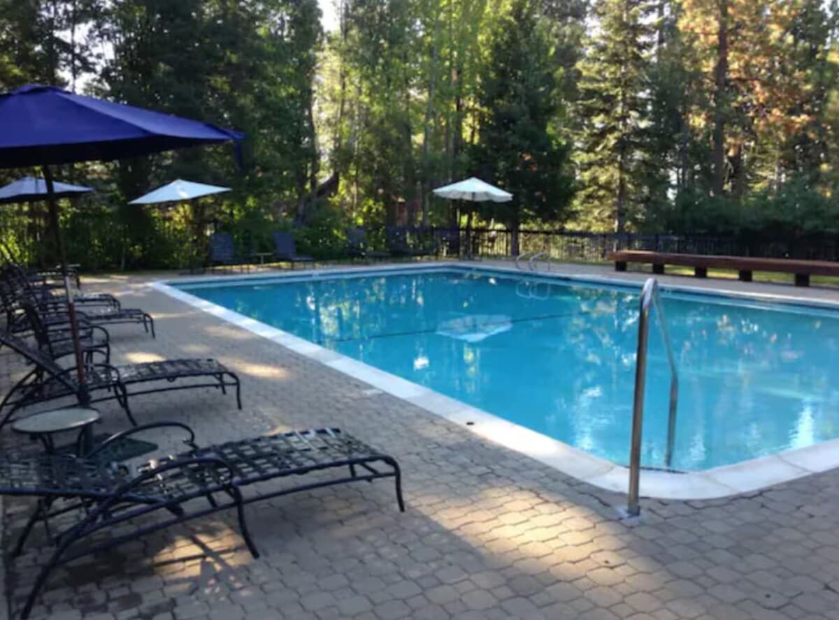 Dollar Point Townhome with Private Beach Access - Photo 3